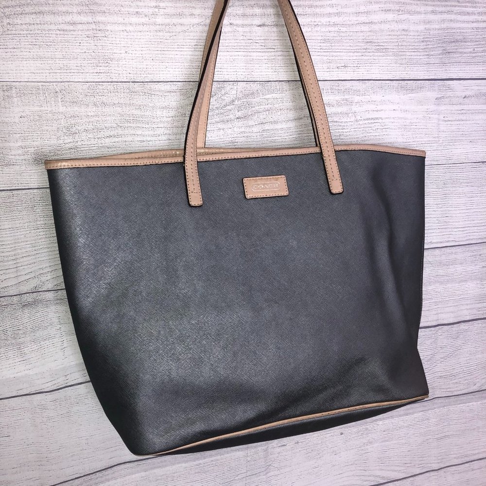 Coach Metro Tote & Wallet Platinum Grey F24341